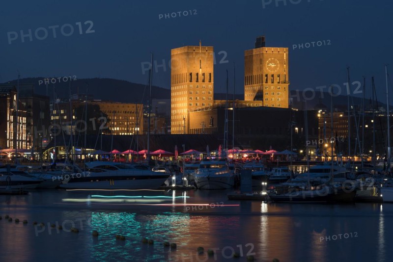 Illuminated Oslo City Hall, Tjuvholmen, Aker Brygge, Frogner, Oslo, Norway, Europe