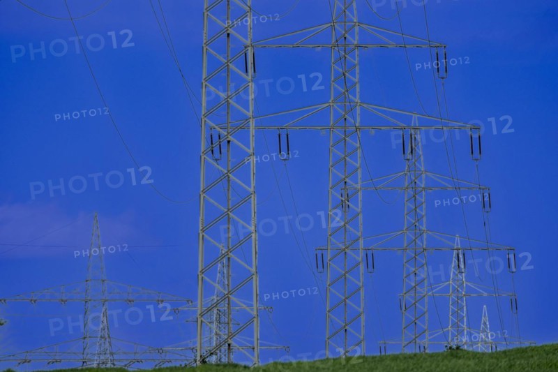 Power pylons with high-voltage lines at the Avacon substation in Helmstedt, Helmstedt, Lower Saxony, Germany, Europe