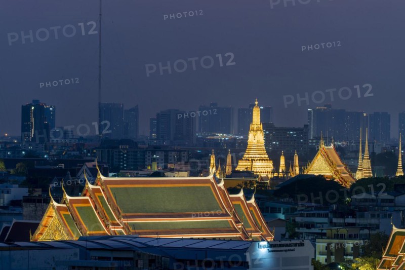 Panorama from Golden Mount to the illuminated Wat Ratchabophit, Wat Rachapradit, Wat Pho and Wat Arun, Bangkok, Thailand, Asia