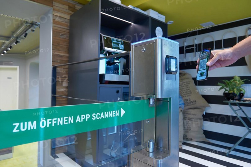Hoody Hamburg, Eppendorfer Baum 11, 20249 Hamburg, Eppendorfer Baum 11, First autonomous self-service market in Hamburg, opening in August 2022, open 7 days a week and around the clock, billing of purchases via an app, admission via an app, Hamburg, Hamburg, Germany, Europe