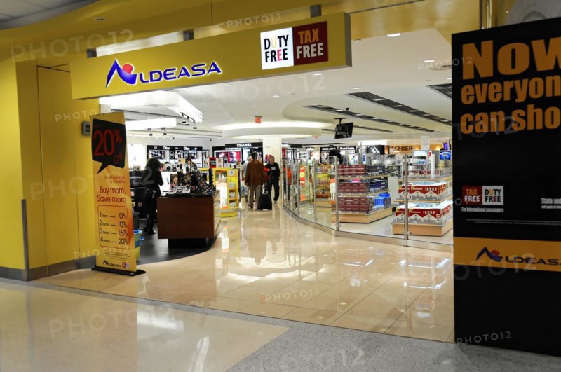 AUGUSTO C. SANDINO Airport, Managua, Nicaragua, A duty-free shop in the airport offers products and special offers, Central America, Central America