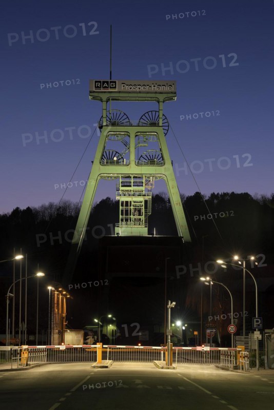 Prosper-Haniel colliery, at the blue hour, winding tower, Bottrop, Ruhr area, North Rhine-Westphalia, Germany, Europe