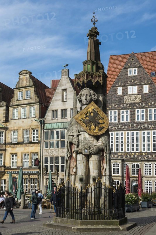 Bremen Roland, Roland statue on the market square, Hanseatic City of Bremen, Germany, Europe