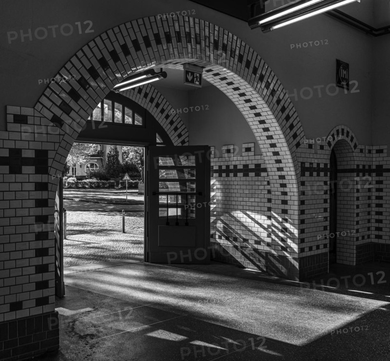 Black and white photograph, Nikolassee S-Bahn station, interior shot, Berlin-Zehlendorf, Berlin, Germany, Europe