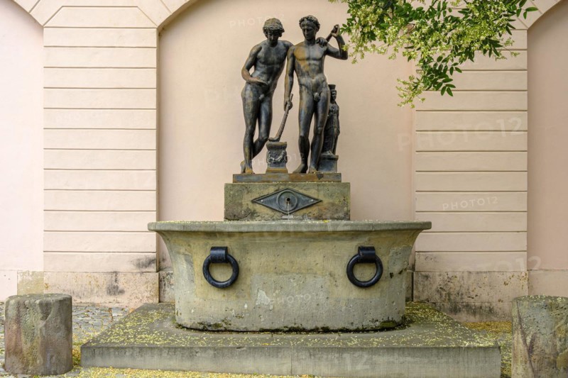 Ildefonso Fountain with a copy of the late antique Ildefonso group, described by Goethe as Castor and Pollux, at the Neue Wache in front of the Yellow Palace in Weimar, Thuringia, Germany, condition 13 August 2020, Europe