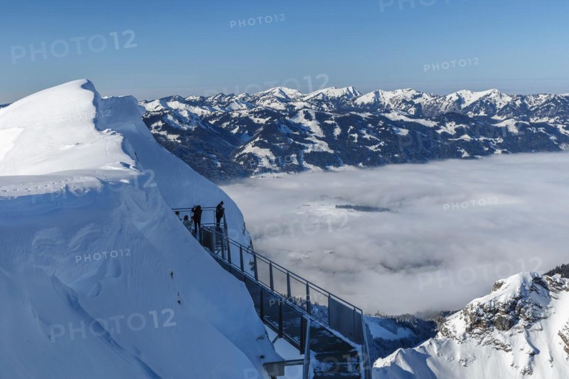 View from the Nordwandsteig on the Nebelhorn summit (2224m) to the Hoerner group, Oberstdorf, Allgaeu, Swabia, Bavaria, Germany, Oberstdorf, Bavaria, Germany, Europe