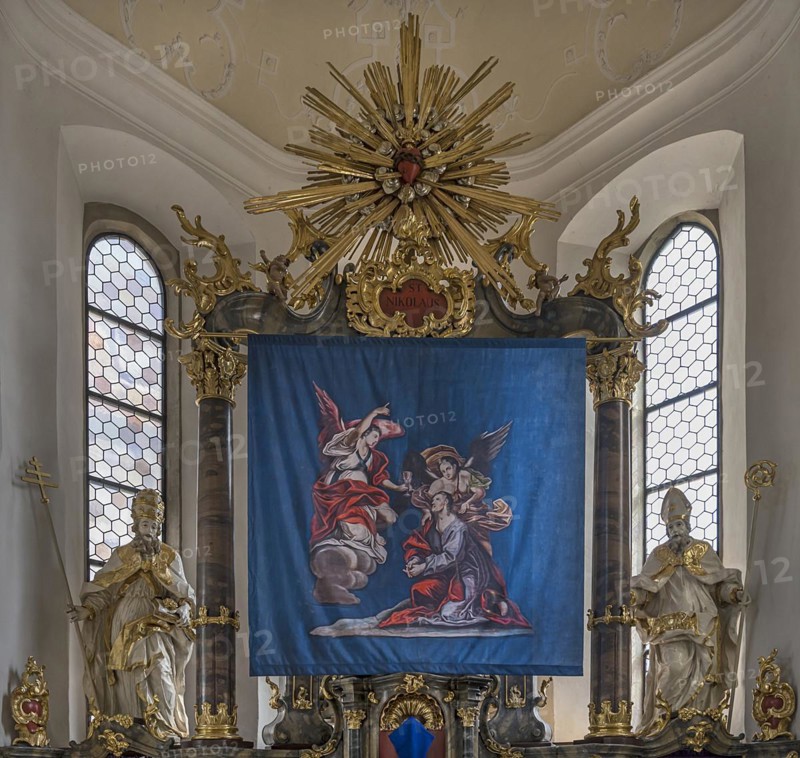 Historic Lenten cloth, made in 1726, in front of the main altar, St Nicholas parish church, Gundelsheim, Baden-Wuerttemberg, Germany, Europe
