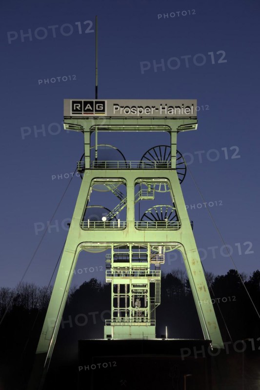 Prosper-Haniel colliery, at the blue hour, winding tower, Bottrop, Ruhr area, North Rhine-Westphalia, Germany, Europe