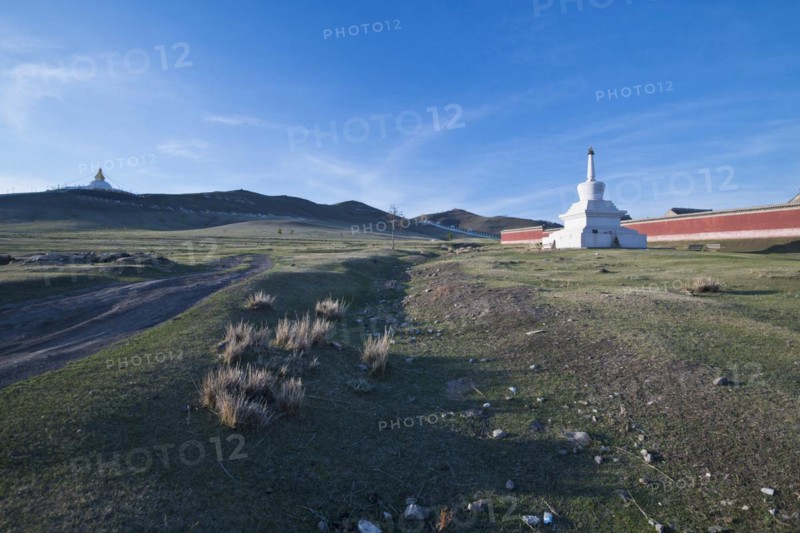 New stupa in the Buddhist monastery complex, Amarbayasgalant Monastery, Selenge Aimak, Selenge Province, Mongolia, Asia