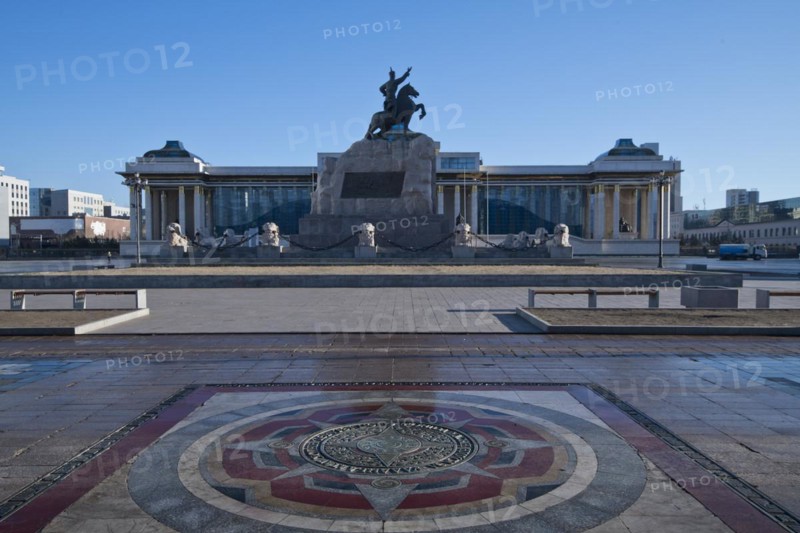 Mongolian government palace, state palace, parliament building with statue of Genghis Khan in the capital Ulaanbaatar, Ulan Bator, Mongolia, Asia