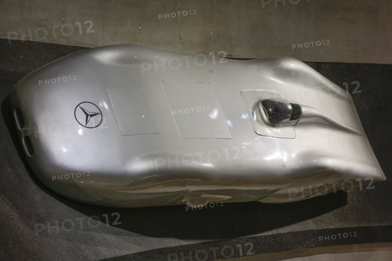 Mercedes-Benz W 125 twelve-cylinder record-breaking car from 1938, Mercedes-Benz Museum, Stuttgart, Baden-Wuerttemberg, Germany, Europe