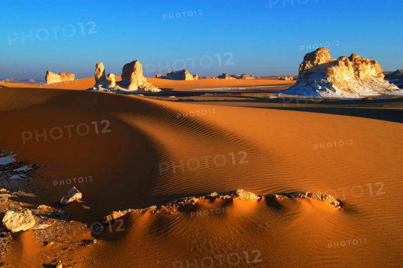 Egypt, White Desert, bizarre sandstone cliffs, Middle East, Africa