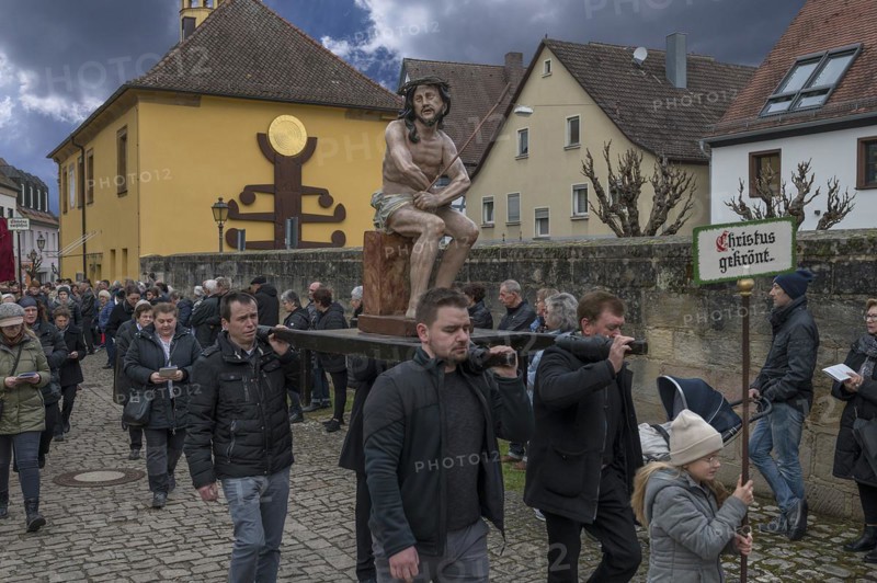 Historic Good Friday procession for 350 years with life-size wood-carved figures from the 18th century, Neunkirchen am Brand, Middle Franconia, Bavaria, Germany, Europe