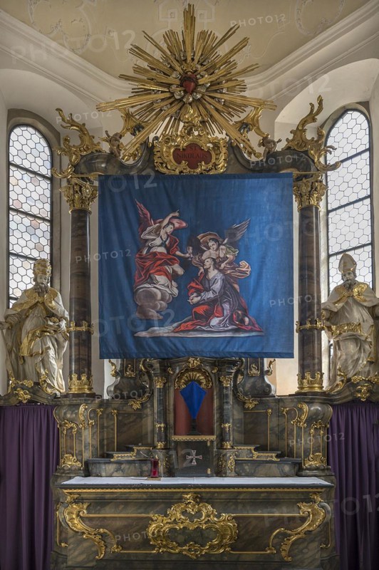 Historic Lenten cloth, made in 1726, in front of the main altar, St Nicholas parish church, Gundelsheim, Baden-Wuerttemberg, Germany, Europe