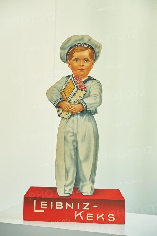 Painted cardboard advertising figure for Leibniz biscuits I Administration of Bahlsen GmbH & Co. KG I Podbielskistrasse 11 in 30163 Hanover I Hanover, Lower Saxony, Germany, Europe
