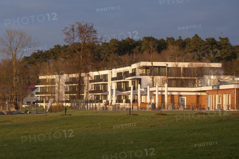 Maremueritz, Yachthafen Resort and Spa, apartment buildings, Waren, Mueritz, Mecklenburg Lake District, Mecklenburg, Mecklenburg-Vorpommern, Germany, Europe