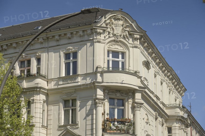 Wilhelminian-style old buildings, Grunewaldstrasse, Schoeneberg, Tempelhof-Schoeneberg, Berlin, Germany, Europe