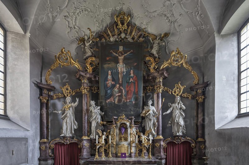 Historic Lenten cloth in front of the main altar, made in 1726, Ochsenfurt-Hohestadt, Lower Franconia, Bavaria, Germany, Europe