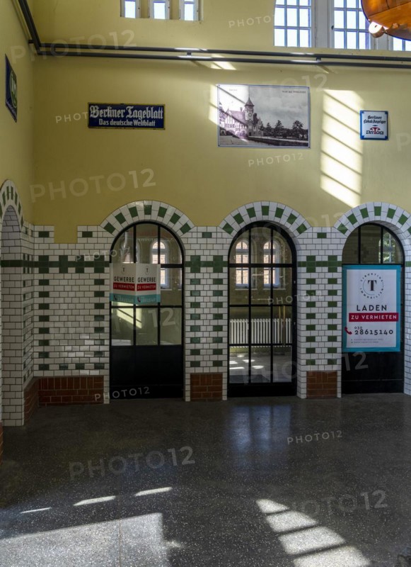 Nikolassee S-Bahn station, interior view, Berlin-Zehlendorf, Berlin, Germany, Europe