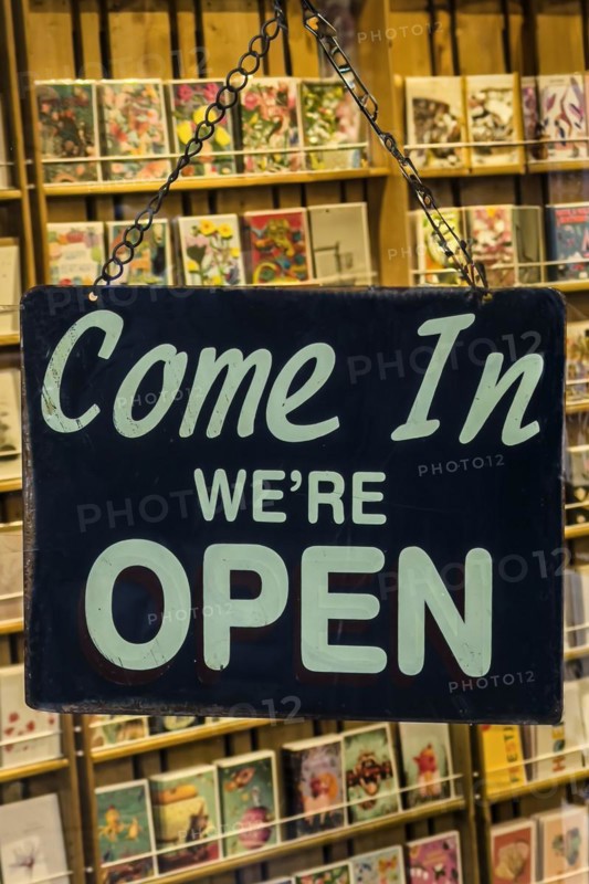 Sign with the inscription, open, shop door, English, international, open, opening hours, European, shop, shop, shopping, shopping, entrance, buying, trade, retail, economy, local, welcome, notice, sign, business, font, typography, design, retro, vintage, sale, service, hospitality, blackboard, Netherlands