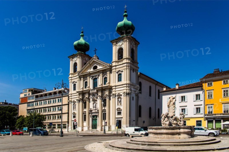 Piazza della Vittoria with Chiesa Sant Ignazio, 17th century, Gorizia, border town to Slovenia, Friuli, Italy, Gorizia, Friuli, Italy, Europe