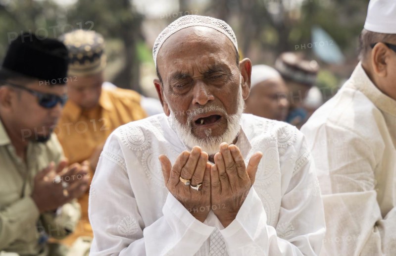 GUWAHATI, INDIA, APRIL 11: Muslims gather to perform Eid al-Fitr prayer at Eidgah in Guwahati, India on April 11, 2024. Muslims around the world are celebrating the Eid al-Fitr holiday, which marks the end of the fasting month of Ramadan
