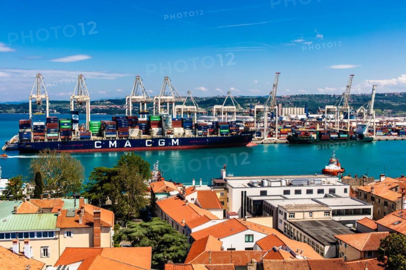 View of the harbour, harbour town of Koper on the Adriatic coast, Slovenia, Koper, Slovenia, Europe