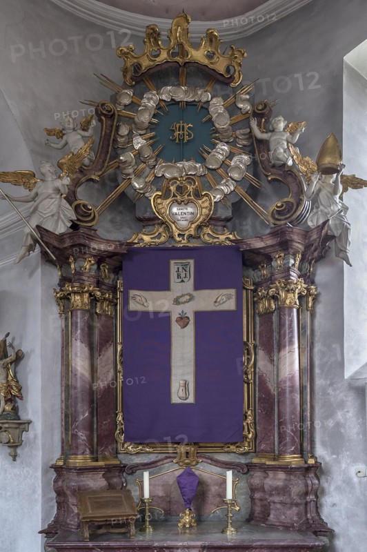 Lenten cloth in front of the right side altar, late 19th century, St John the Baptist, Ochsenfurt Hohestadt, Lower Franconia, Bavaria, Germany, Europe
