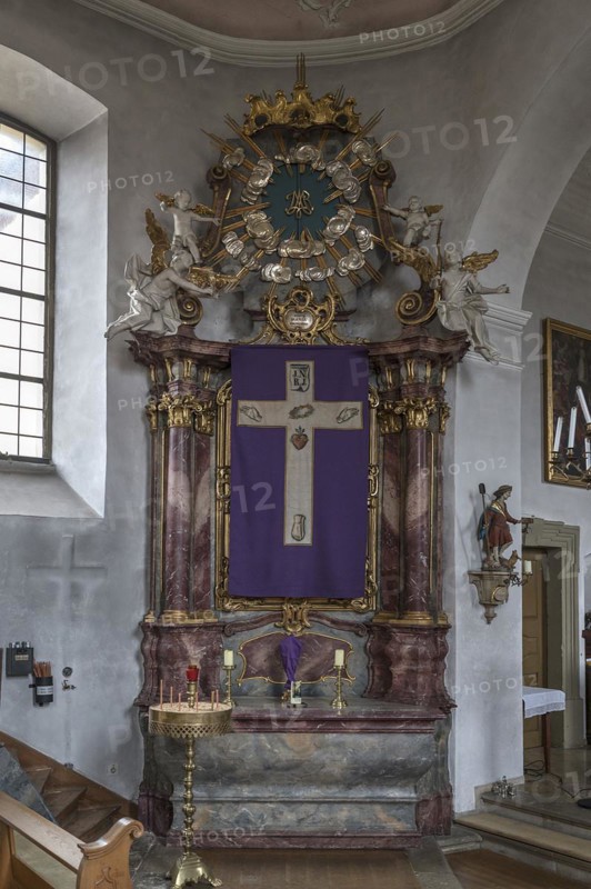 Lenten cloth in front of the left side altar, late 19th century, St John the Baptist, Ochsenfurt Hohestadt, Lower Franconia, Bavaria, Germany, Europe
