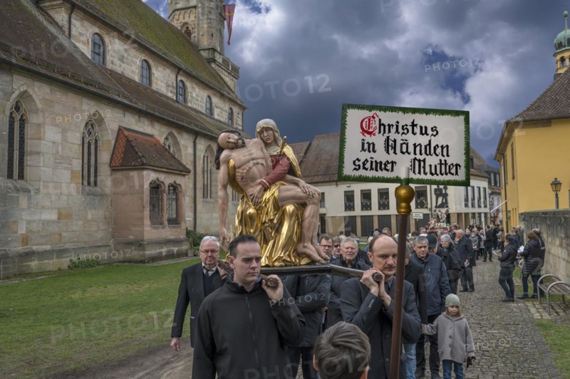 Historic Good Friday procession for 350 years with life-size wood-carved figures from the 18th century, Neunkirchen am Brand, Middle Franconia, Bavaria, Germany, Europe