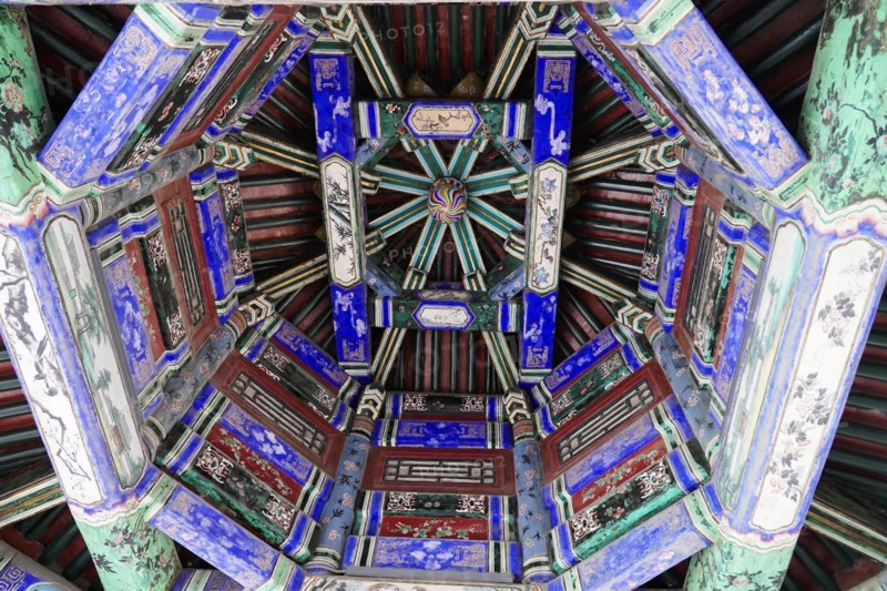 New Summer Palace, Beijing, China, Asia, View into the symmetrically designed ceiling construction of a traditional building, Beijing, Asia