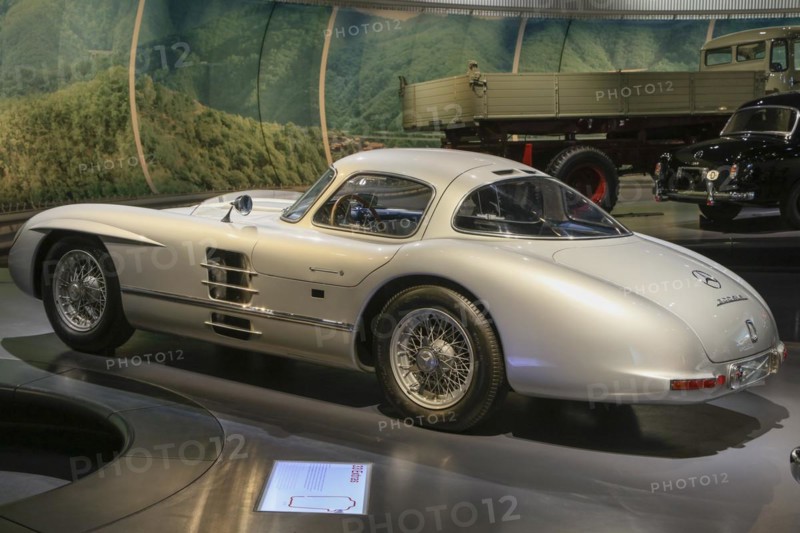 Mercedes-Benz 300 SLR Uhlenhaut Coupe, Mercedes-Benz Museum, Stuttgart, Baden-Wuerttemberg, Germany, Europe