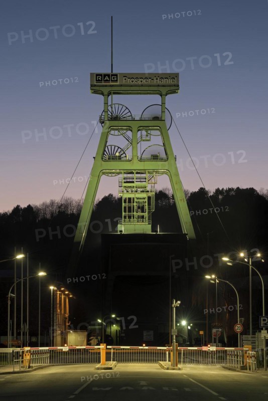 Prosper-Haniel colliery, at the blue hour, winding tower, Bottrop, Ruhr area, North Rhine-Westphalia, Germany, Europe