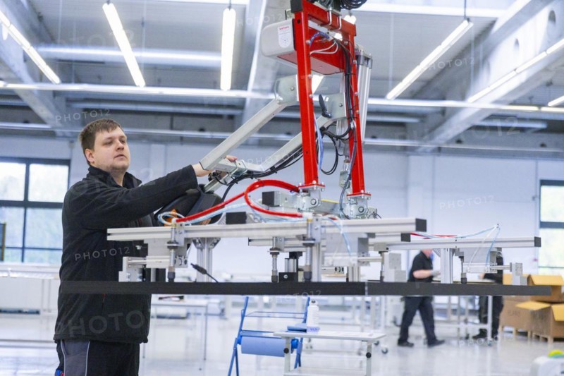 Sunmaxx PVT is a new innovative developer of photovoltaic thermal solar modules. The Fraunhofer ISE has confirmed an overall efficiency of 80% for the PX-1 premium module. The innovation is the combination of photovoltaics and solar thermal energy in one element, Ottendorf-Okrilla, Saxony, Germany, Europe