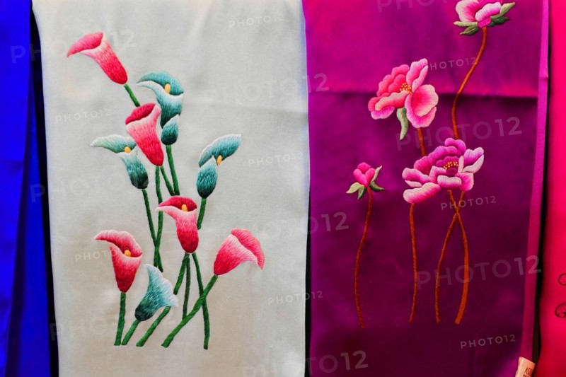 Silk factory Shanghai, close-up of traditionally embroidered flowers on fabric, Shanghai, China, Asia
