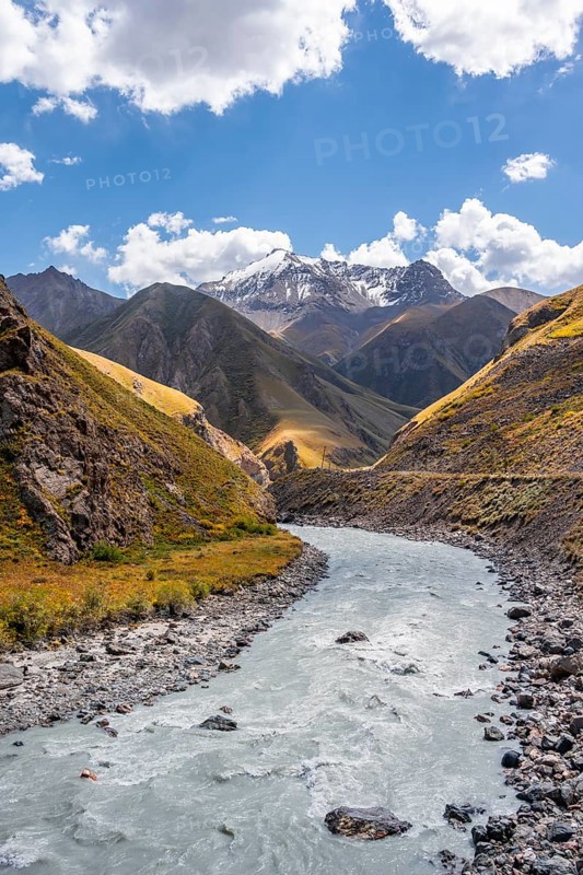 River in the mountains of the Tien Shan, Engilchek Valley, Kyrgyzstan, Issyk Kul, Kyrgyzstan, Asia