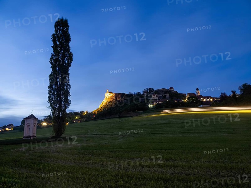 Traces of light, illuminated Riegersburg Castle, night photography, Styrian volcano country, Styria, Austria, Europe