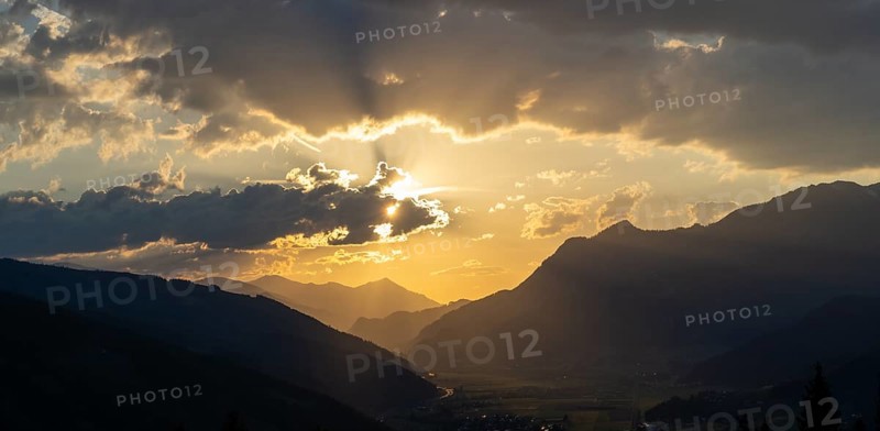 Sunset over the Liesingtal, in the evening light the village Kraubath, Schoberpass federal road, panoramic view, view from the lowlands, Leoben, Styria, Austria, Europe