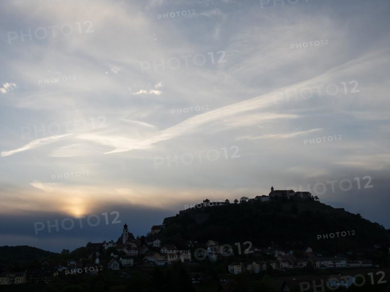 Evening sun over Riegersburg Castle, Riegersburg, Styrian volcanic region, Styria, Austria, Europe