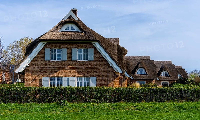 Holiday home development on the Baltic Sea beach, Ruegen, Mecklenburg-Vorpommern, Germany, Europe