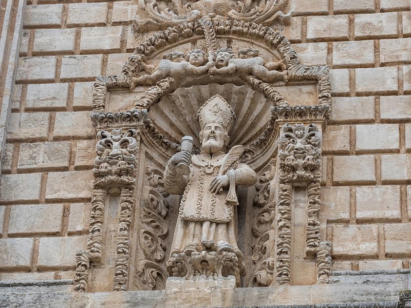 Figure of a saint, relief on the facade of San Nicola Cathedral, Cattedrale Turritana Sassari, Sardinia, Italy, Europe