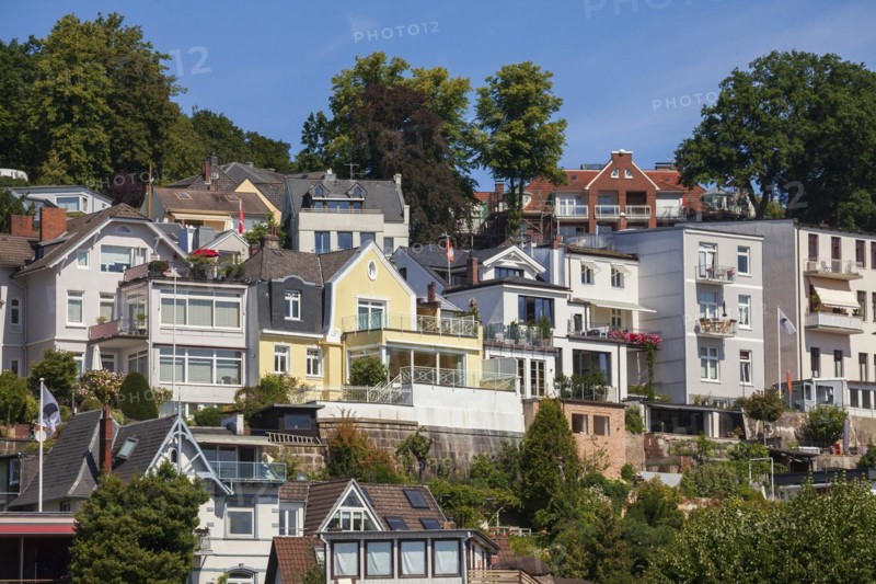 Villas in the Treppenviertel, residential building, Blankenese district, Hamburg, Germany, Europe
