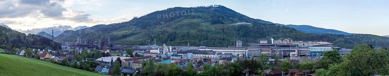 Voestalpine steelworks in the Donawitz district, known for the first application of the Linz-Donawitz process for steel production, panoramic photo, Leoben, Styria, Austria, Europe