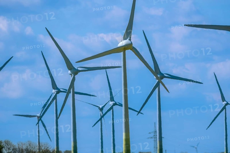 Wind turbines in the Luetetsburg wind farm on the North Sea coast, Hagermarsch, East Frisia, Lower Saxony, Germany, Europe