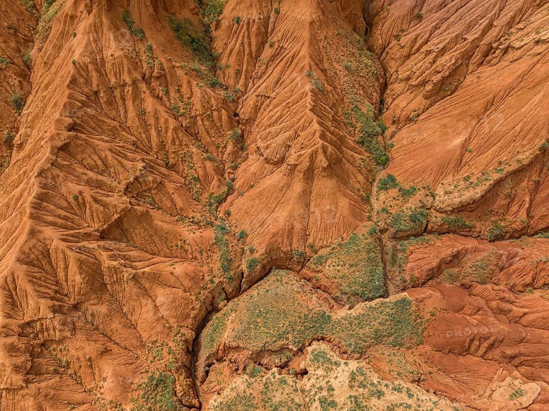 Top down view, gorge with eroded red sandstone rocks, Konorchek Canyon, Boom Gorge, aerial view, Kyrgyzstan, Asia