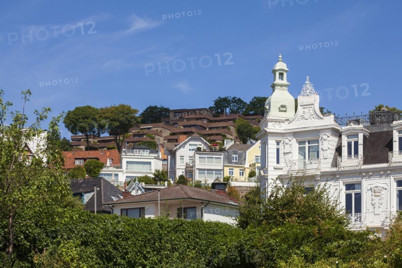 Villa in the Treppenviertel, residential building, Blankenese district, Hamburg, Germany, Europe