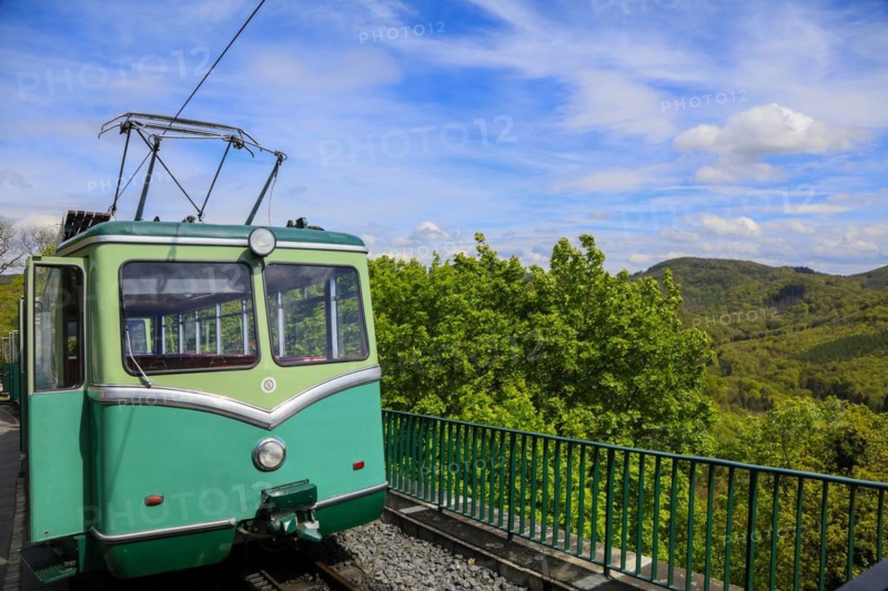 Drachenfelsbahn, Germany's oldest cog railway up the Drachenfels, a mountain in the Siebengebirge mountains above the Rhine between Koenigswinter and Bad Honnef, North Rhine-Westphalia, Germany, Europe