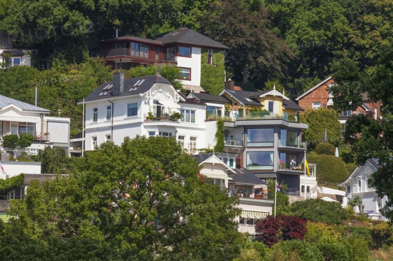 Villas in the Treppenviertel, residential building, Blankenese district, Hamburg, Germany, Europe