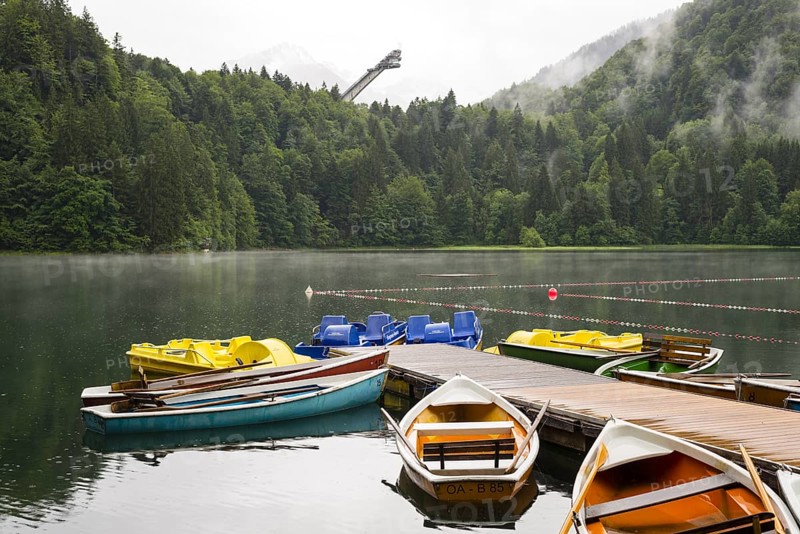 Freibergsee, behind it the Heini-Klopfer ski jump, near Oberstdorf, Allgaeu, Bavaria, Germany, Europe