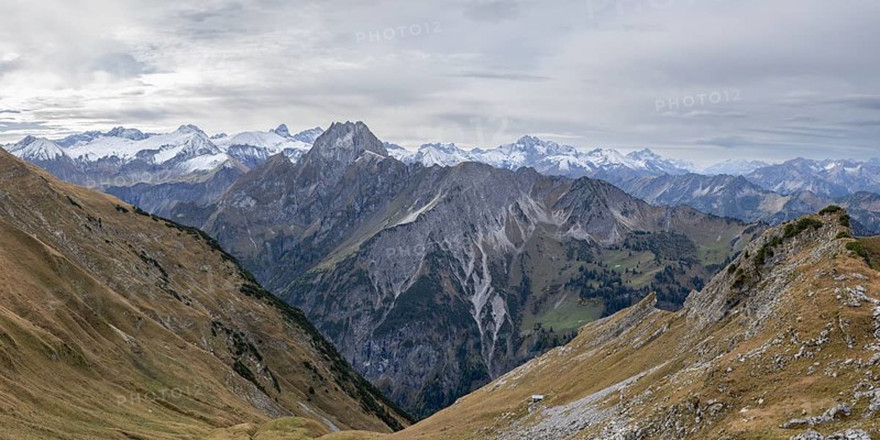 Mountain panorama from Laufbacher-Eckweg to Hoefats, 2259m, Allgaeu Alps, Allgaeu, Bavaria, Germany, Europe